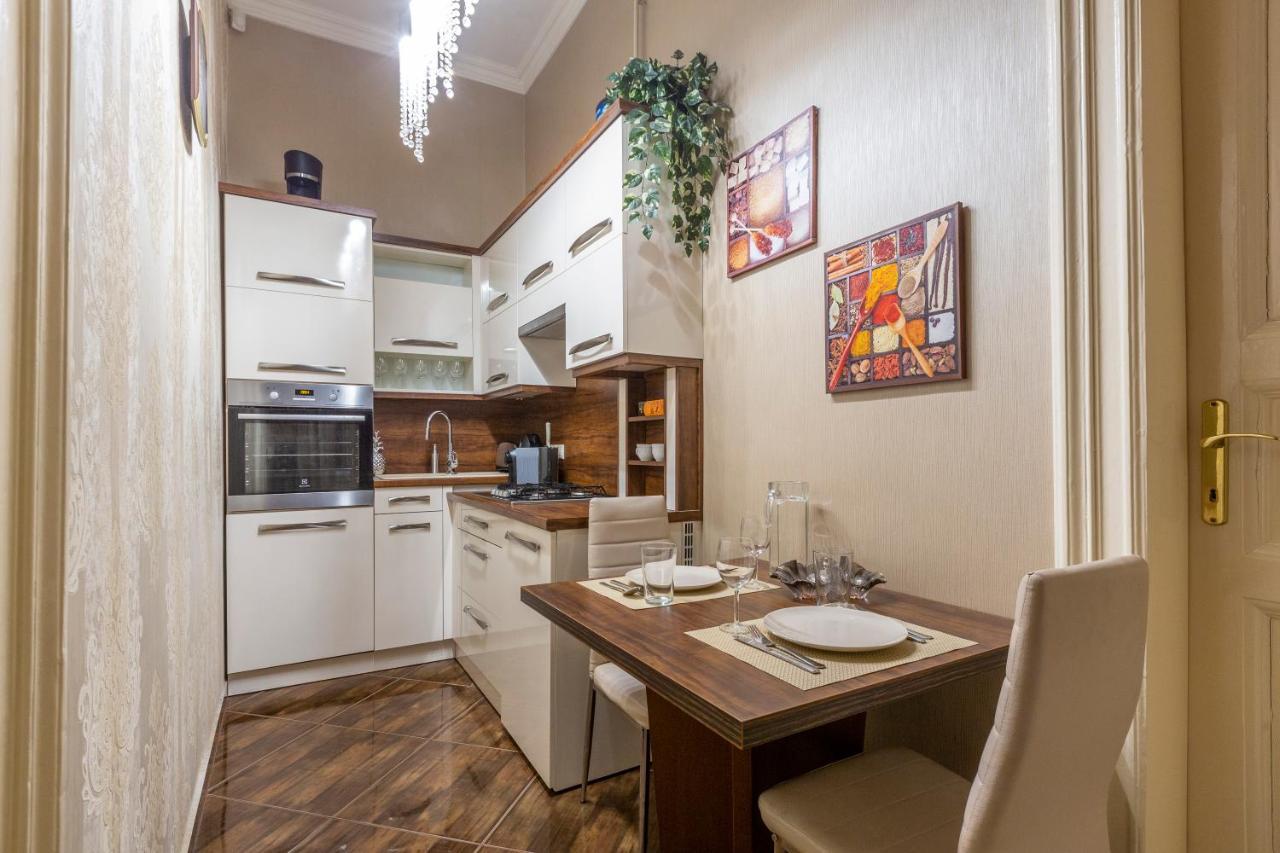 Luxury Central Home Next To The New York Cafe Budapest Eksteriør bilde