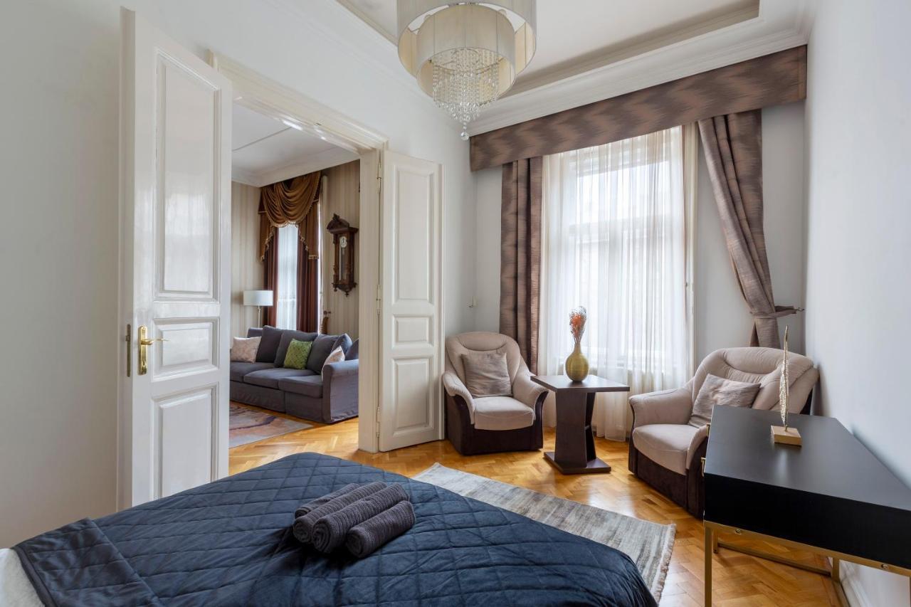 Luxury Central Home Next To The New York Cafe Budapest Eksteriør bilde