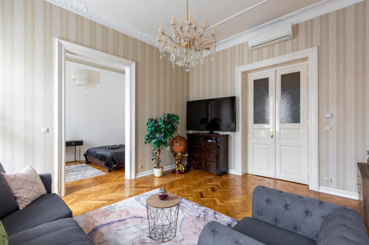 Luxury Central Home Next To The New York Cafe Budapest Eksteriør bilde