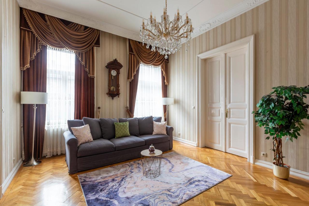 Luxury Central Home Next To The New York Cafe Budapest Eksteriør bilde