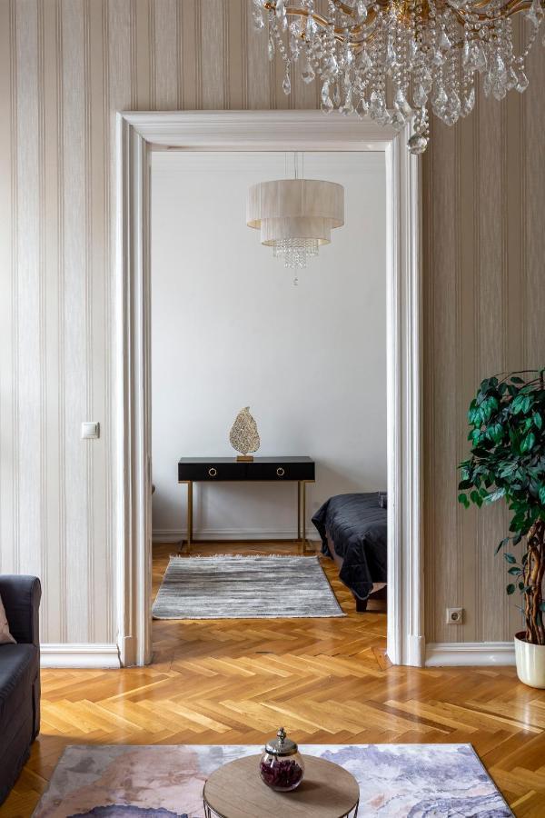 Luxury Central Home Next To The New York Cafe Budapest Eksteriør bilde
